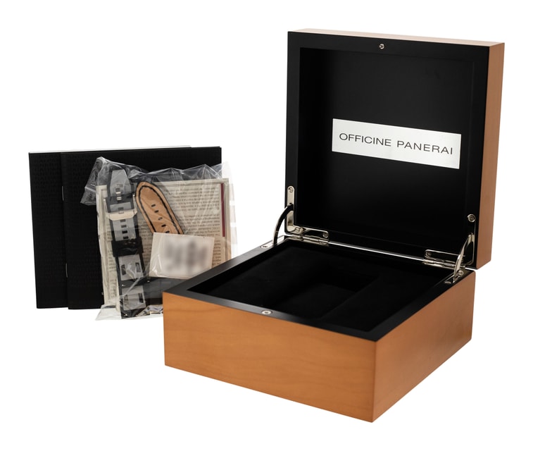 Panerai Luminor Marina PAM00632 Image 4